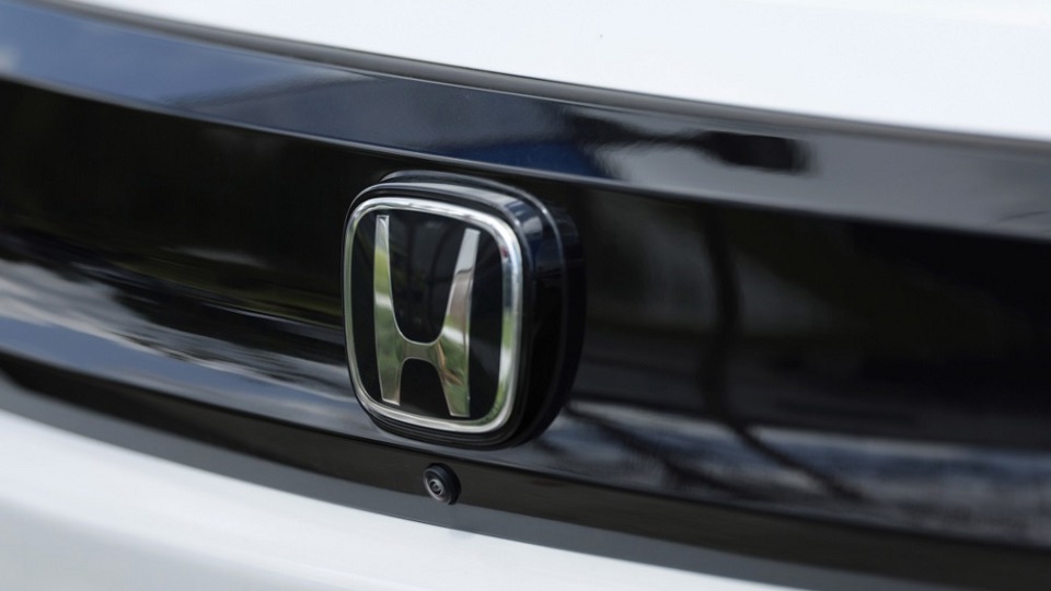 RazomUA - Honda a radié 15,7 milliards de dollars et arrêté la chaîne de montage qui était déjà prête
