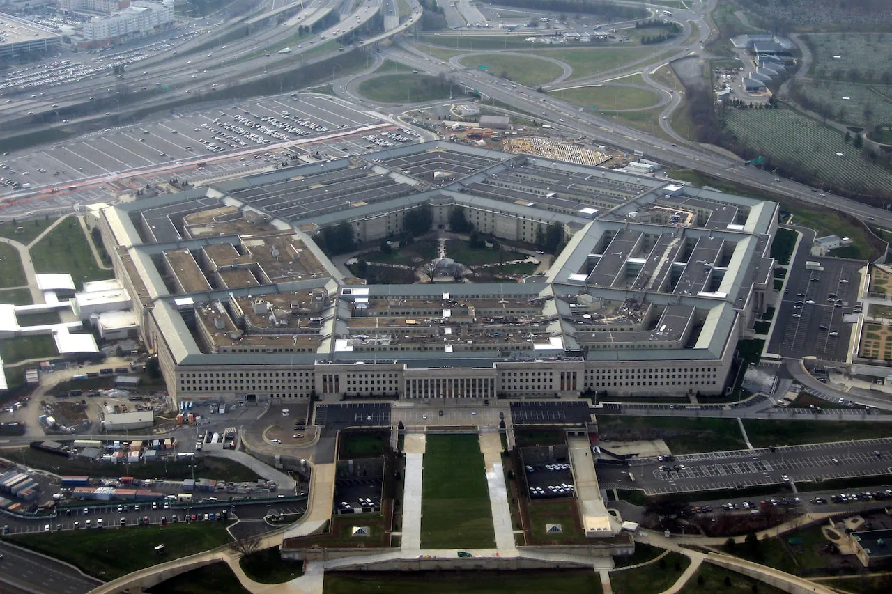 RazomUA - Wer bezahlt für die Kriegslogistik: USA übertragen Europa die Kontrolle über die Ukraine-Hilfe