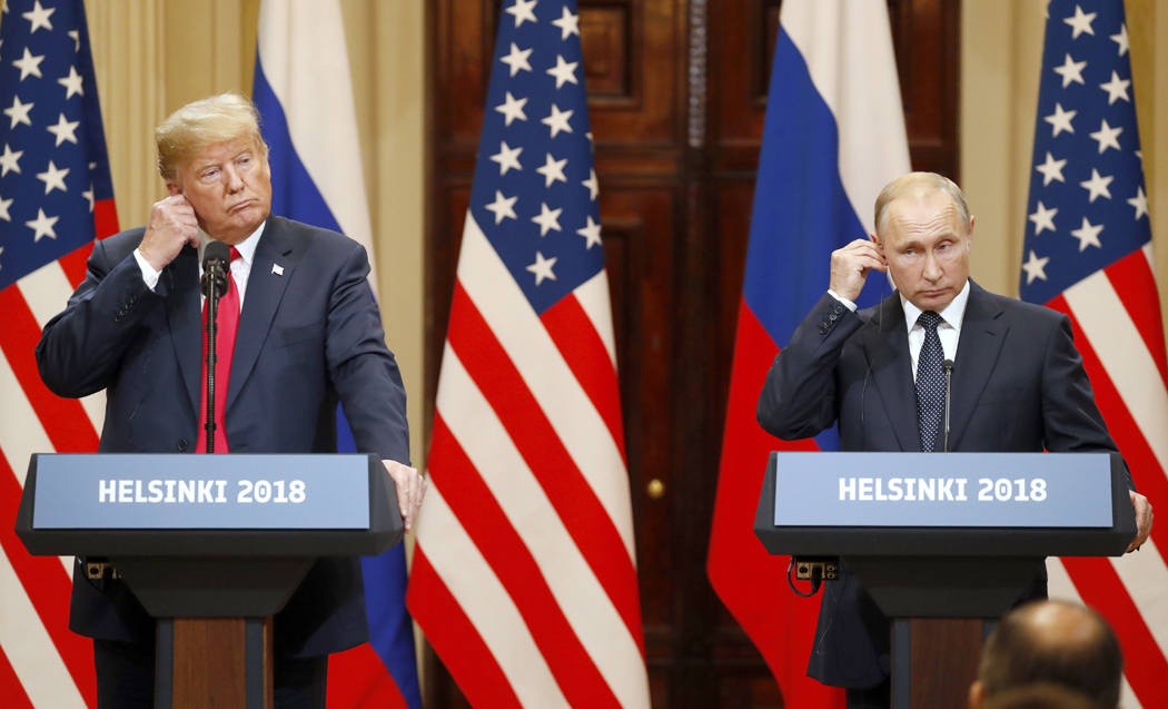 RazomUA - Trump calls Putin "an obstacle to peace": tanker seizures mark new phase of pressure