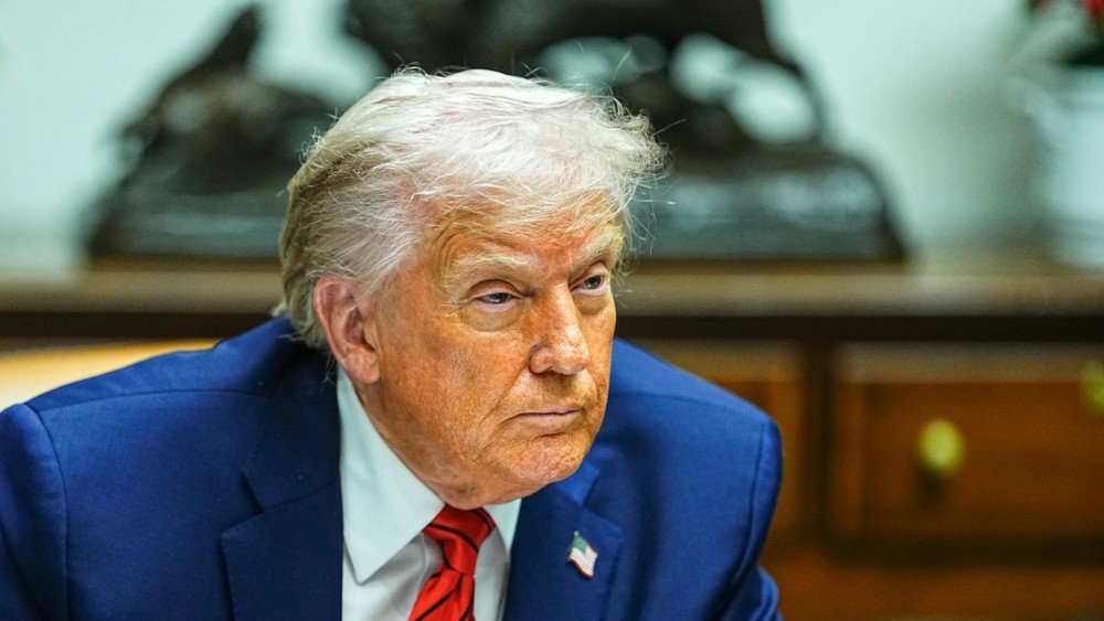 RazomUA - First strike on mainland Venezuela: Trump says a drug‑trafficking port was destroyed — what does it mean?
