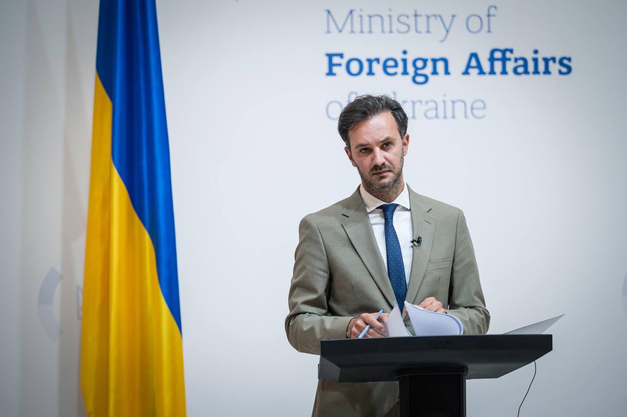 RazomUA - Київ грає на паузі: як виборчий календар Трампа визначає темп української дипломатії