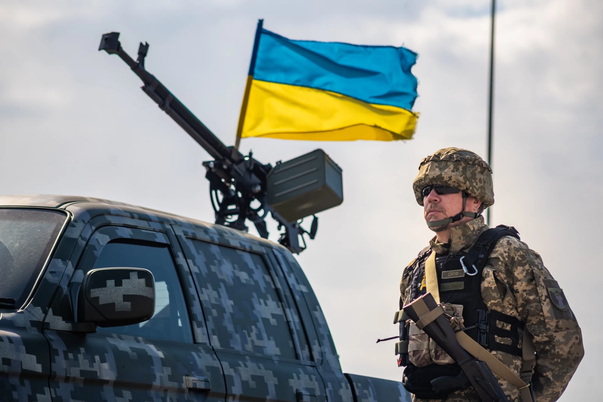 RazomUA - He Defended Kyiv's Sky and Died at His Combat Post on the First Day of the Invasion: Family and Community Ask to Award Colonel Kuzmyn the Title of Hero of Ukraine