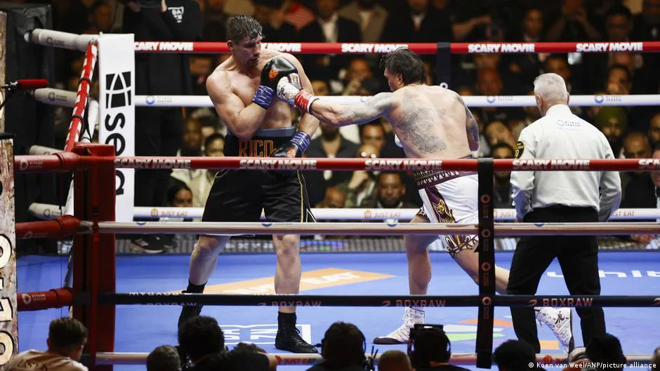 RazomUA - Usyk Defended WBC Title in Giza: Kickboxing Legend Lasted 10 Rounds — and Almost Made It