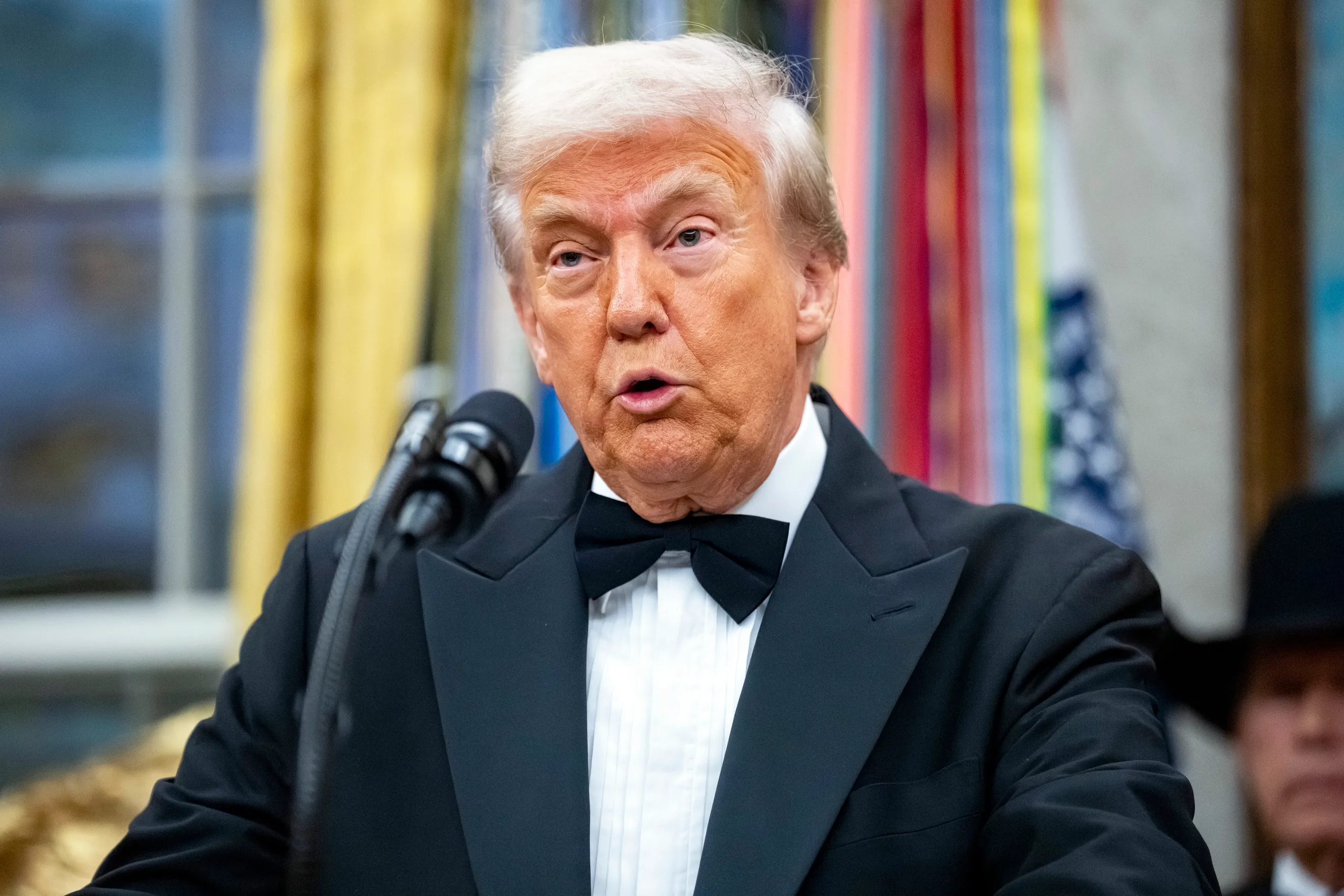 RazomUA - Росія схвалила стратегію Трампа та назвала президента "сильним"