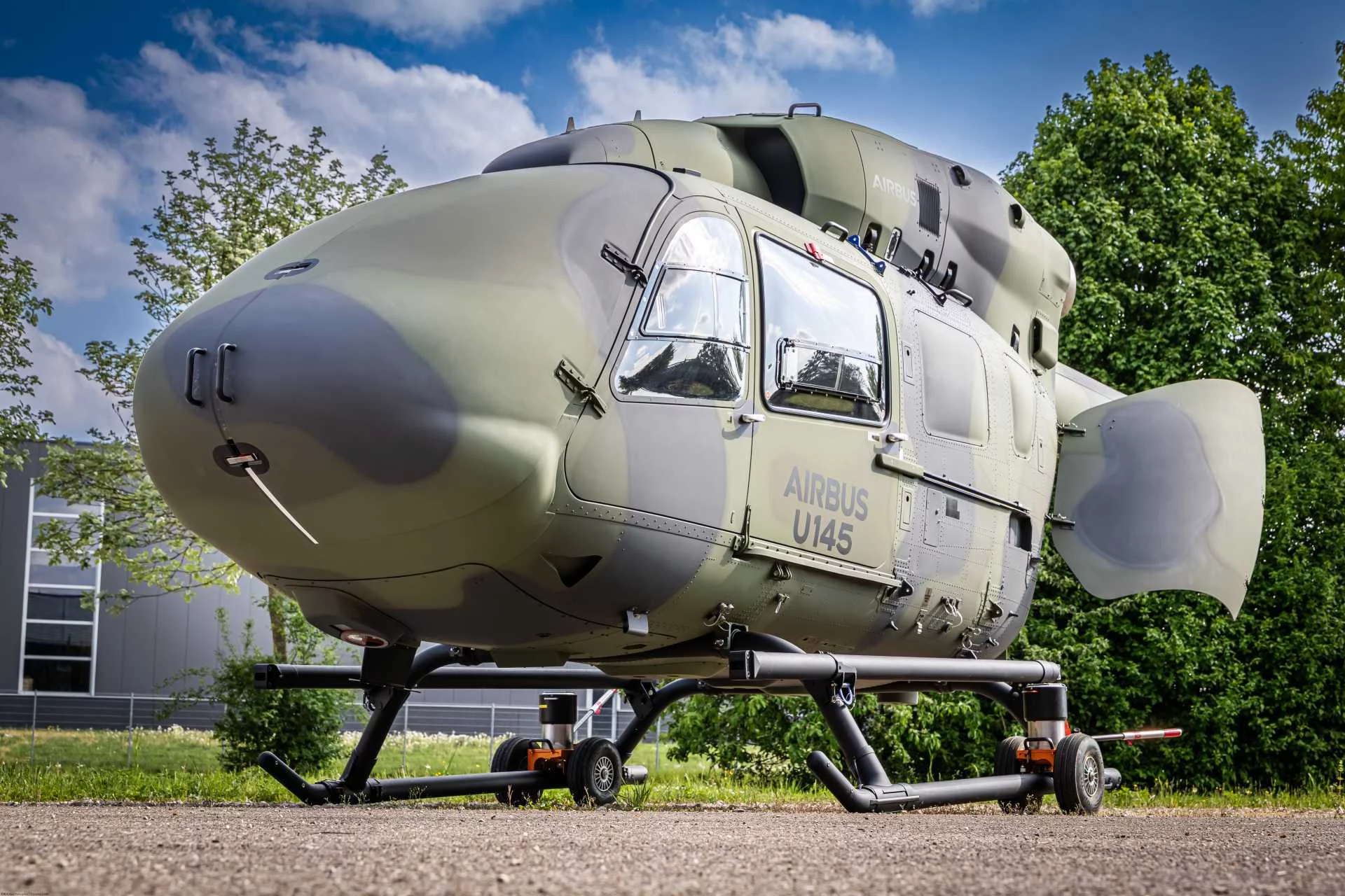 RazomUA - Airbus a retiré la cabine du H145 — et a obtenu un hélicoptère sans pilote que l'Europe développe intentionnellement sans les États-Unis