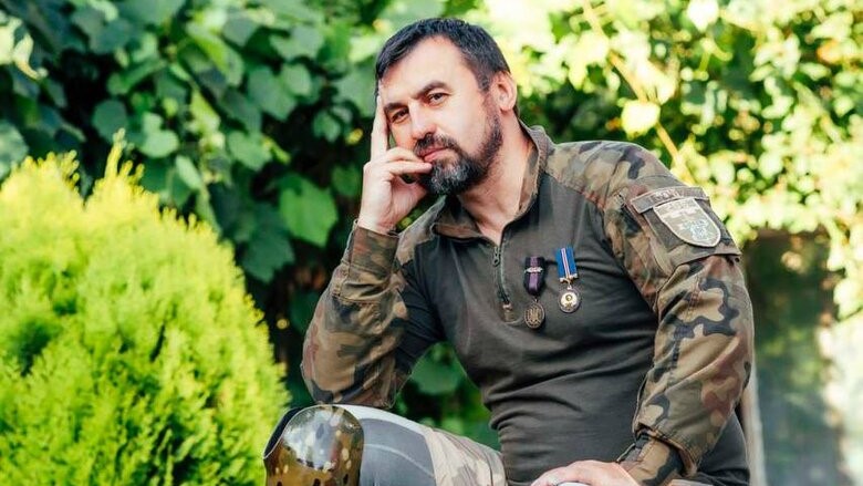RazomUA - Schlag gegen Veteran ohne Beine – und Versetzung an die Front: Was ist falsch mit der Reaktion der Armee
