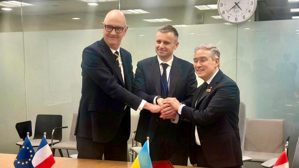 RazomUA - Дев'ять країн заморозили борг України до 2030 року — але остаточний рахунок виставлять після війни