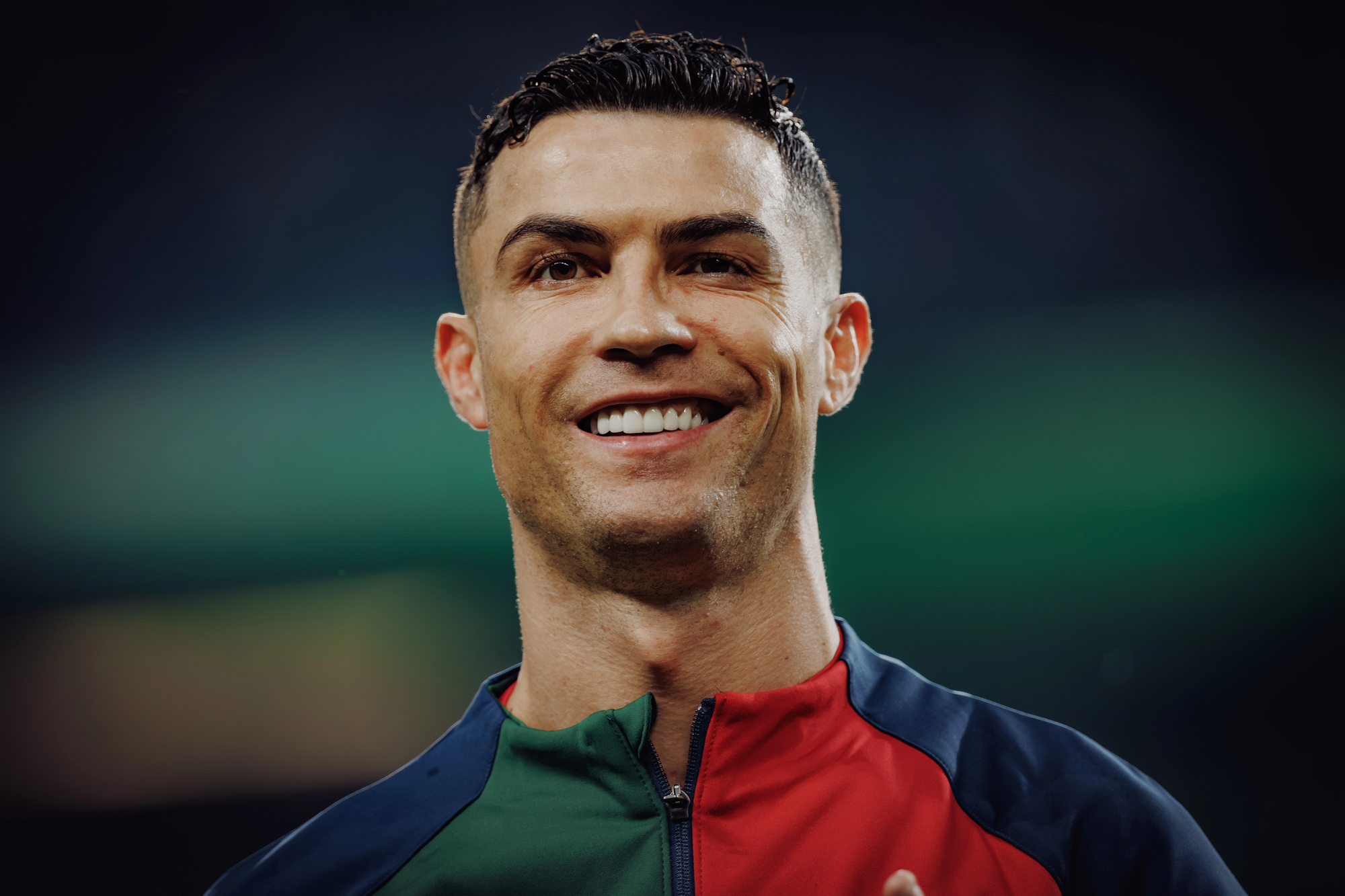 RazomUA - Ronaldo wird zum Gesicht des chinesischen Staubsaugers. Was Dreame für seinen Namen bezahlt