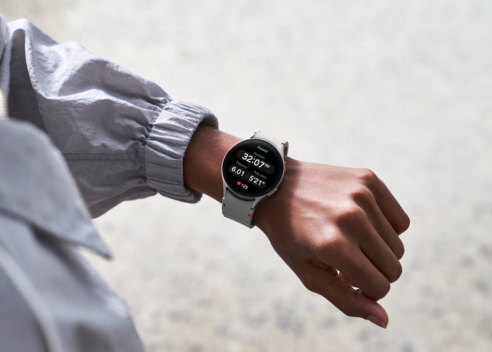 RazomUA - Google Play Services «съедает» батарею Galaxy Watch — а Samsung всё ещё молчит