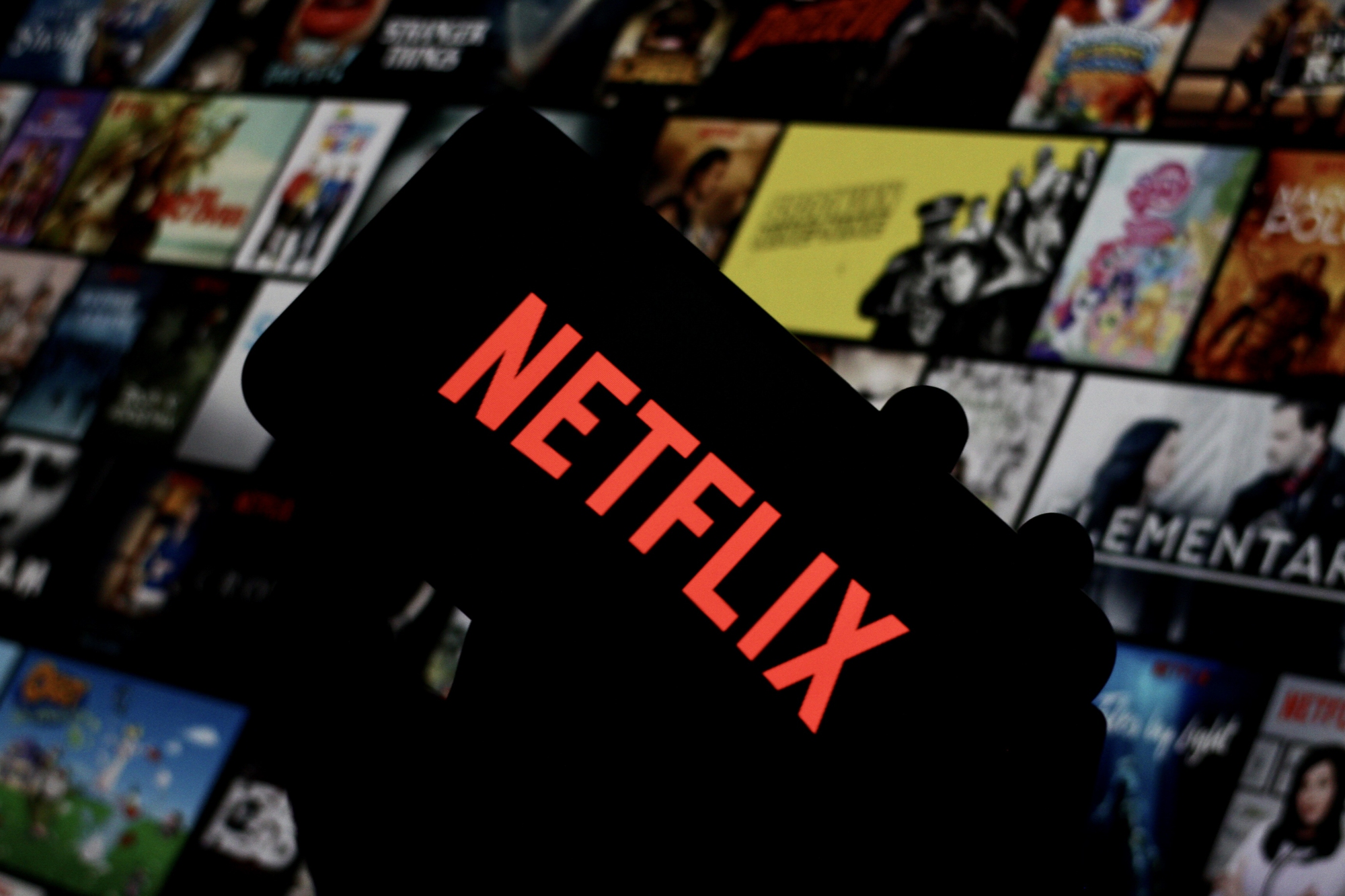 RazomUA - Netflix вбудував ШІ у 300 проєктів — і вперше показав рахунок