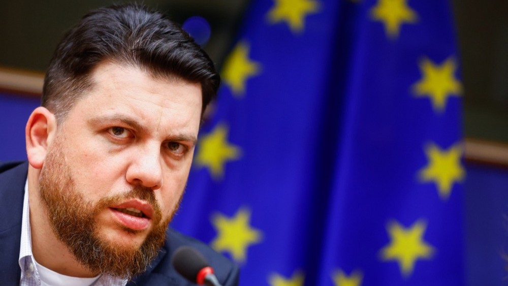 RazomUA - Lithuania turns to intelligence services over Volkov — could a Navalny ally lose temporary status?