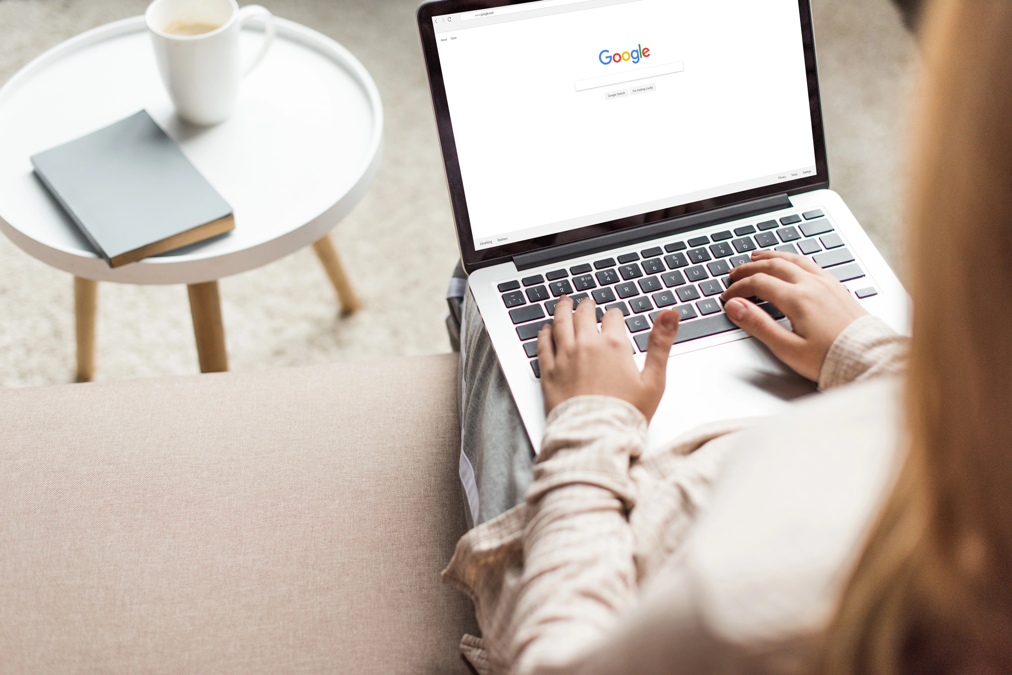 RazomUA - Google Embedded Reddit and Social Networks in AI Search — and Called It 'Expert Advice'